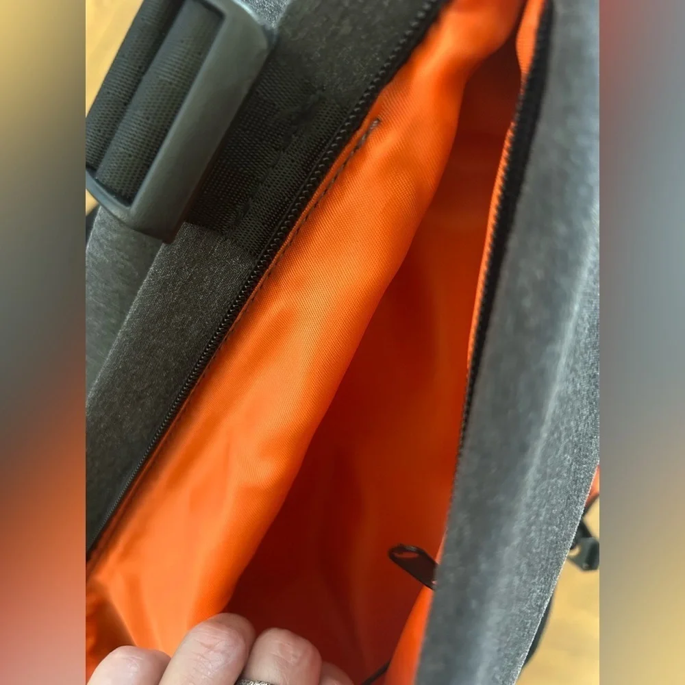 Off-Wrld Best Urban Sling Bag